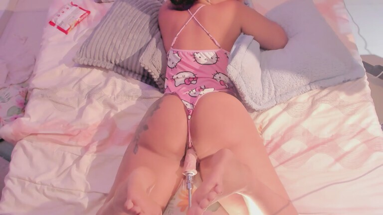 salmaanaur's Streamate show and profile