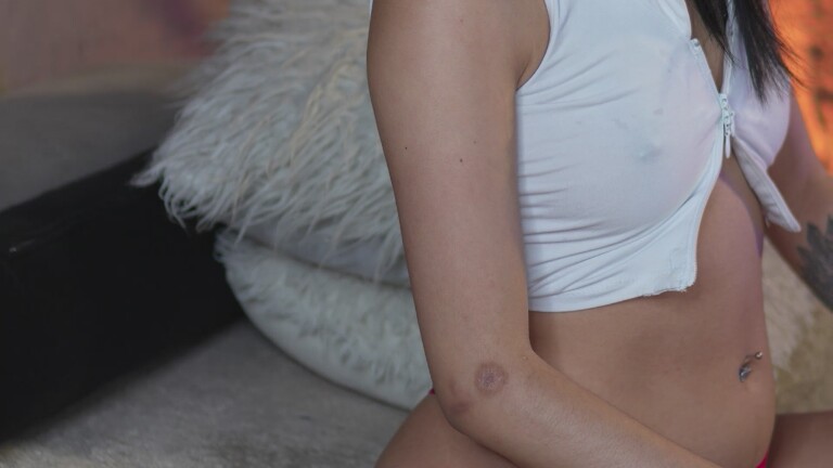 Miawiithe's Streamate show and profile